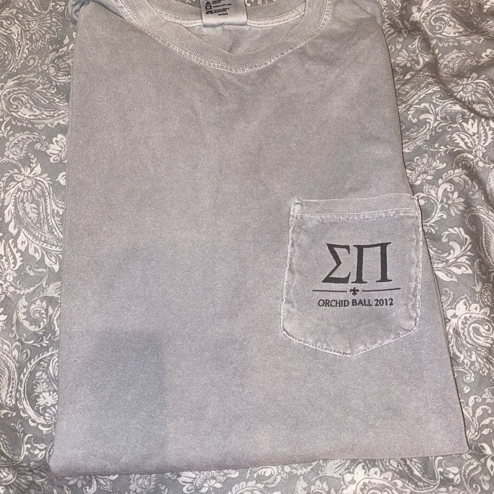 Sigma Pi short sleeve size large
